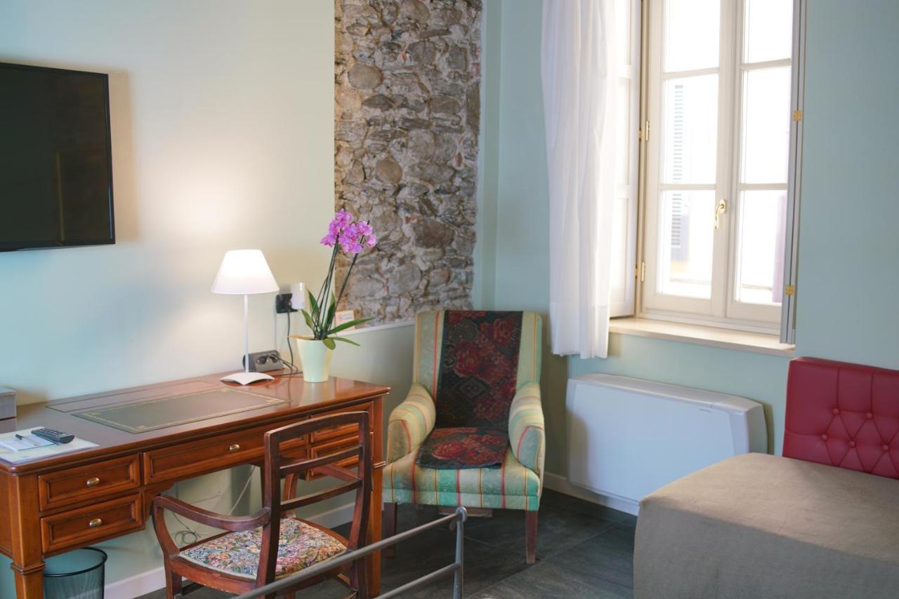Hotel Sole Sesto Calende Bagian luar foto